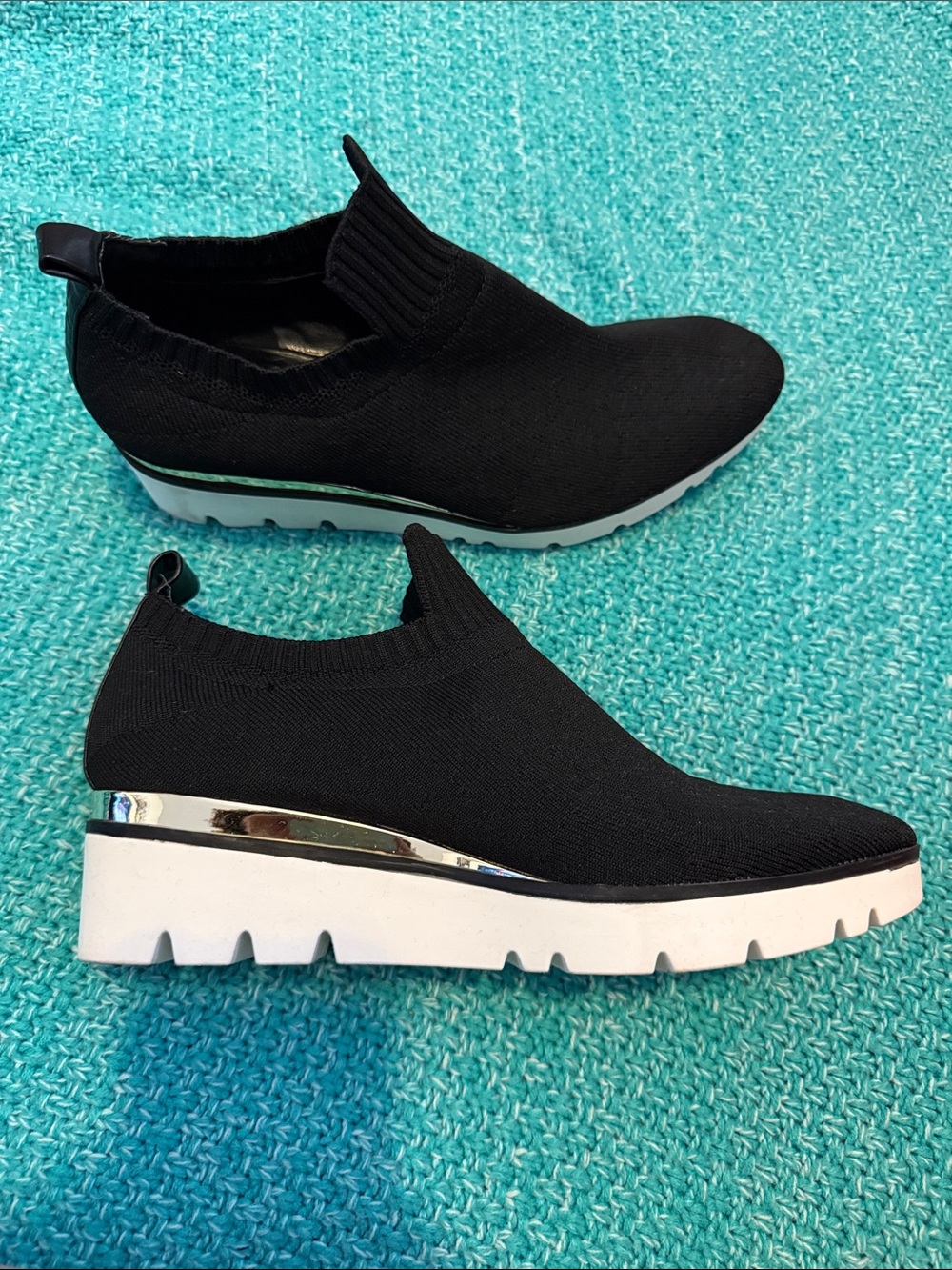 DKNY Black Knit Slip-On Sneakers with White Platform Sole - Picture 6 of 8